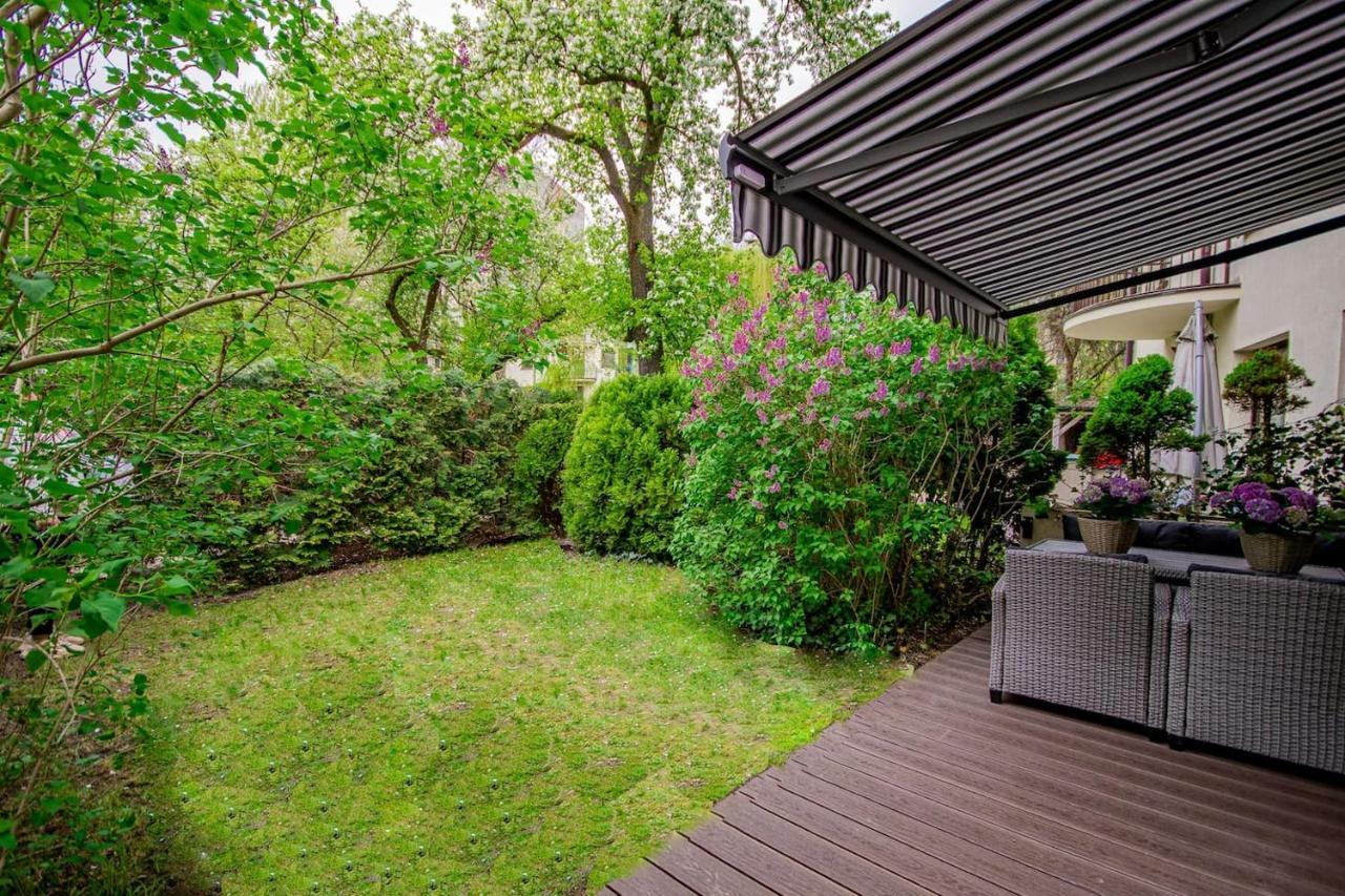 Inpoint 2-Bedrooms Apartment With Private Garden And Free Parking คราคูฟ ภายนอก รูปภาพ